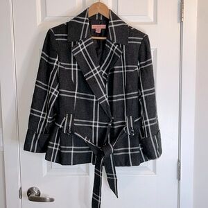 Bandolino acrylic and wool plaid belted jacket women’s 16